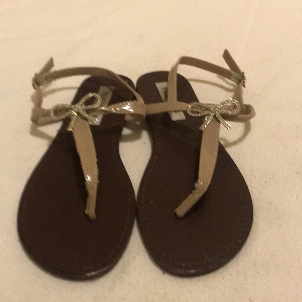 - Steve Madden sandals
